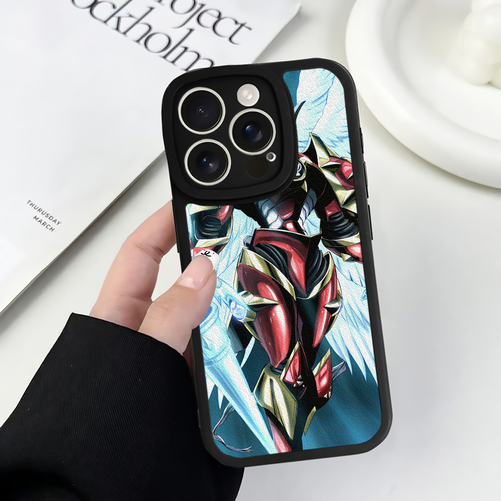 （画像用） Digimon デジタルモンスター/デジモン 【iPhone 16シリーズ対応】シリコンスマホケース（レザー調） 材質：シリコン